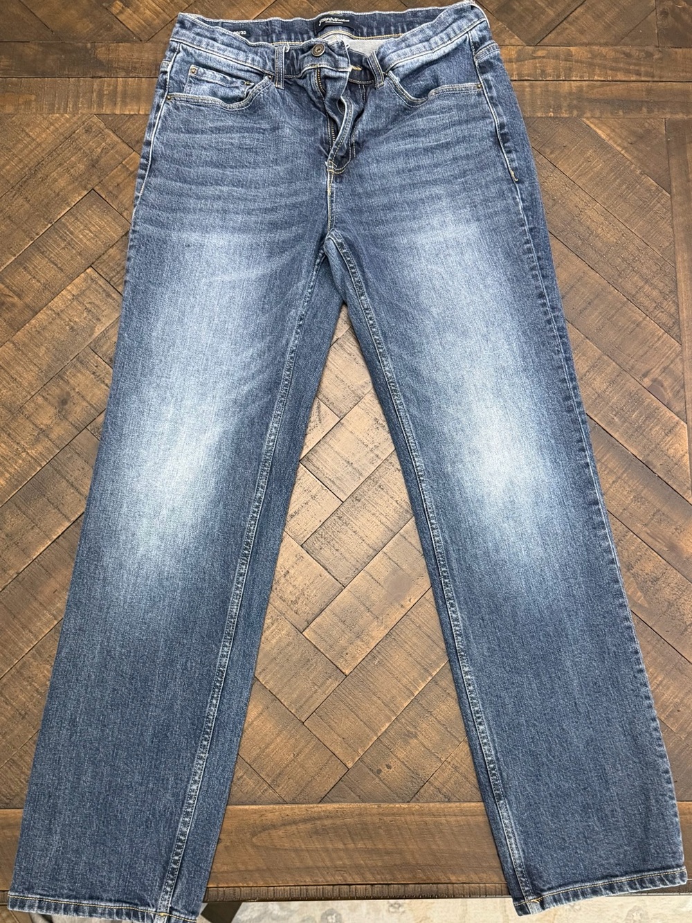 Men's Relaxed Straight Fit Jeans 30x32 size